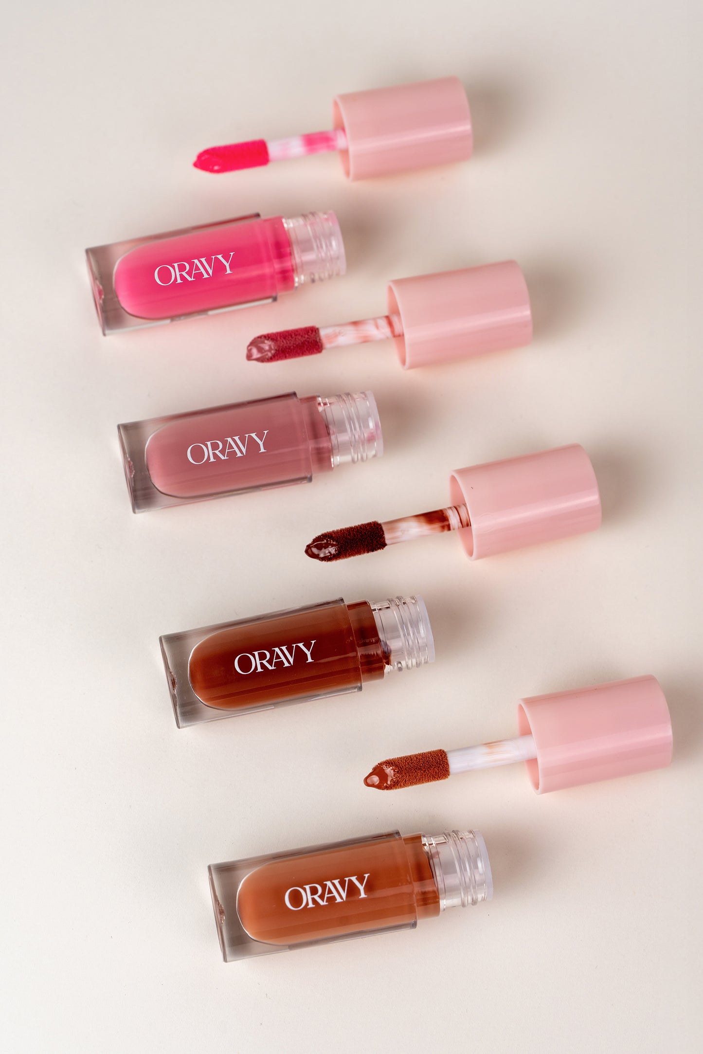 LIP GLOSS